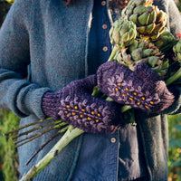 Embroidery on Knits | Laine