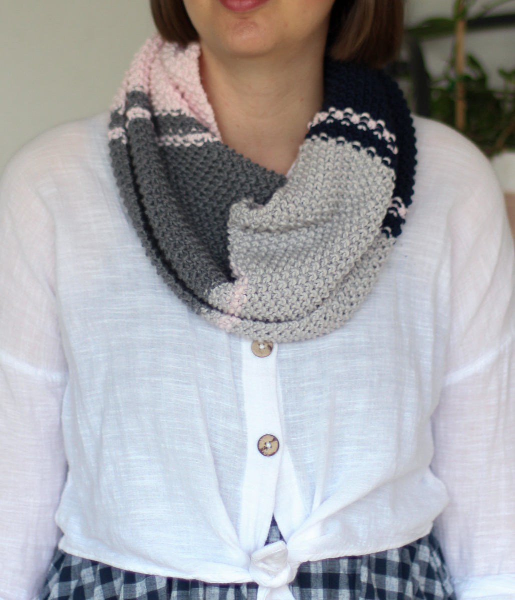 Cassie Colourblock Cowl | PDF Knitting Pattern