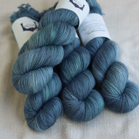 Nessa Shawl by Libby Jonson | Knitting Kit