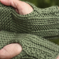 Beginner's Hand Warmers | PDF Knitting Pattern