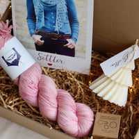 Settler Shawl Christmas Gift Set