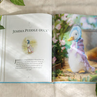 Knitting Peter Rabbit: 12 Toy Knitting Patterns from the Tales of Beatrix Potter