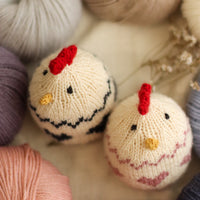 Peckish (the little hen) | Complete Knitting Kit