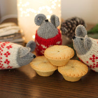 Nordic Christmas Mice | Knitting Kit