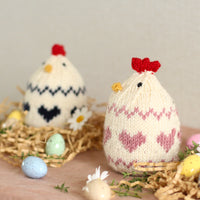 Peckish (the little hen) | PDF Knitting Pattern