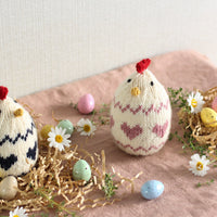 Peckish (the little hen) | PDF Knitting Pattern