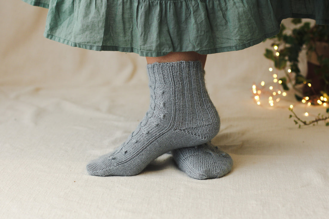 Brambleby Socks | PDF Knitting Pattern