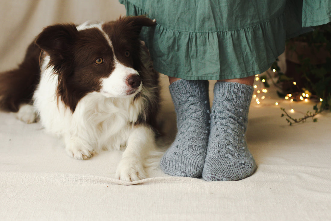 Brambleby Socks | PDF Knitting Pattern