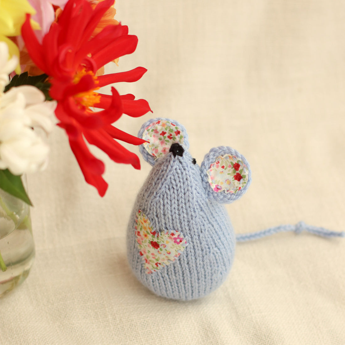 Tea Mouse Knitting Kit | Woolly