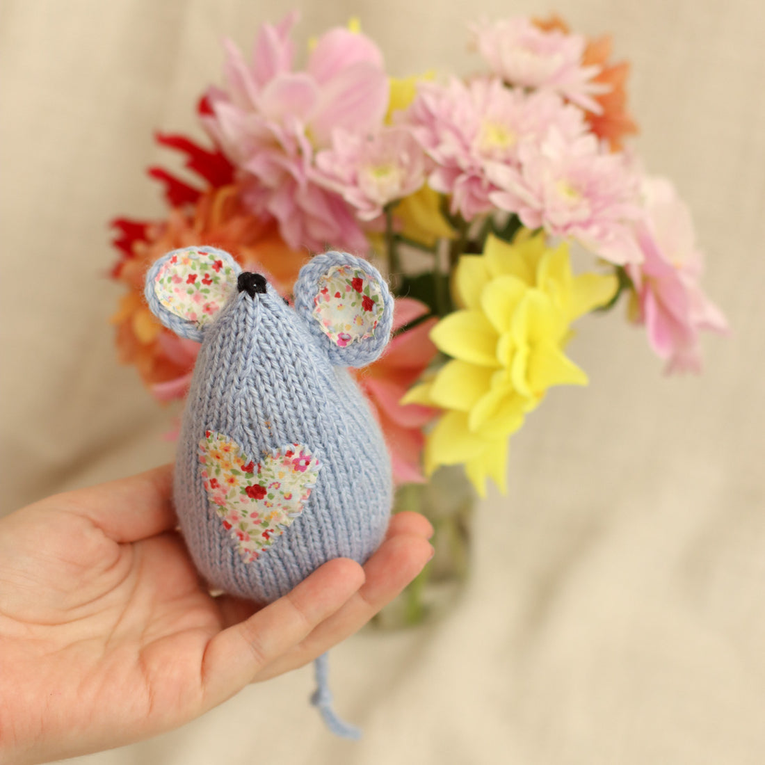 Tea Mouse Knitting Kit | Woolly