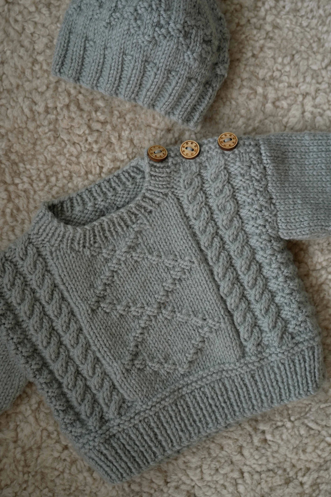 Sebee Sweater and Hat by Lisa F Design | Printed Pattern