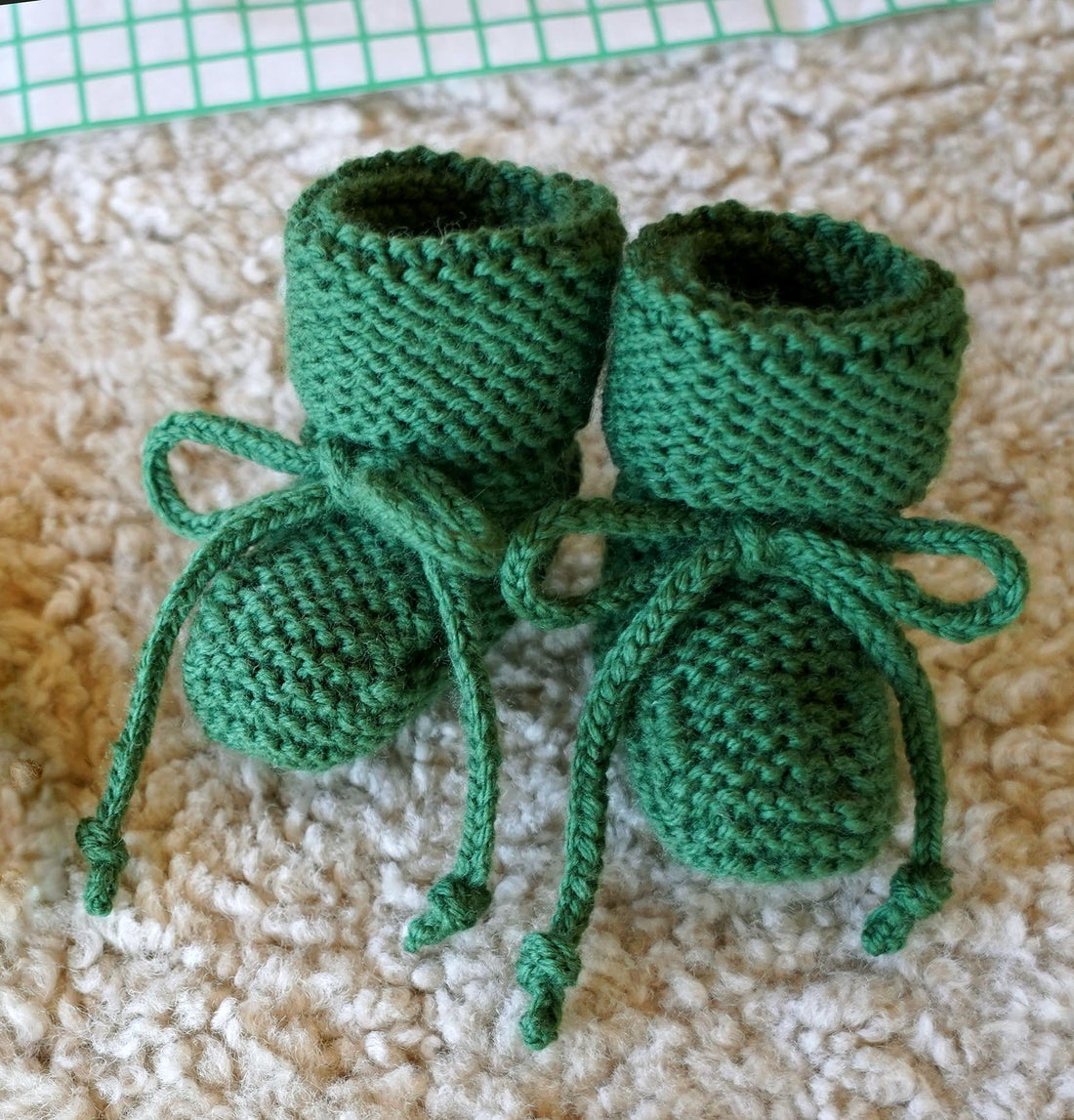 Amari Hat & Booties by Lisa F Design | Printed Pattern