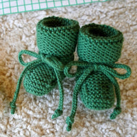 Amari Hat & Booties by Lisa F Design | Printed Pattern