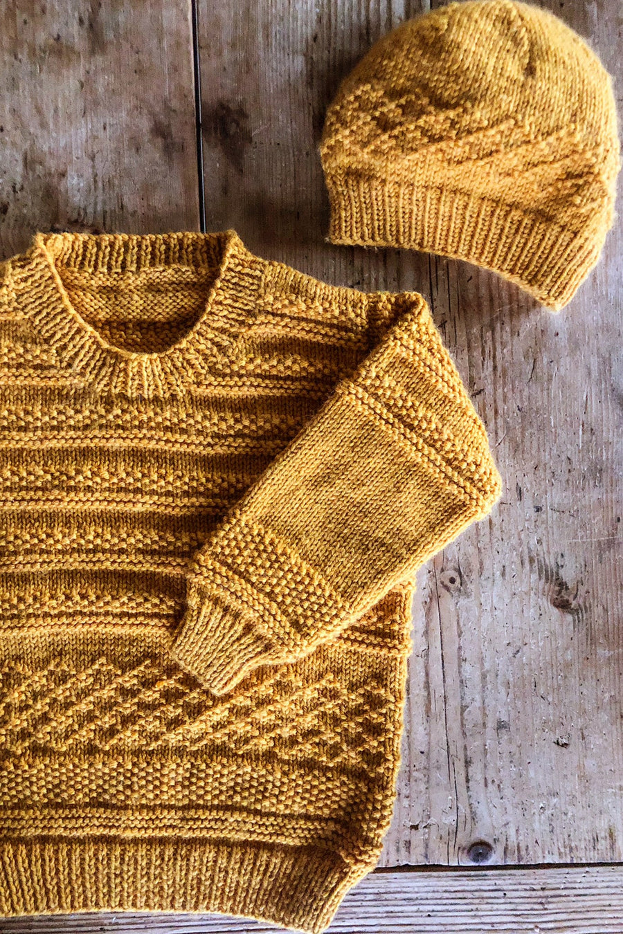 Goldie Sweater and Hat by Lisa F Design | Kids 1-10 years Printed Pattern
