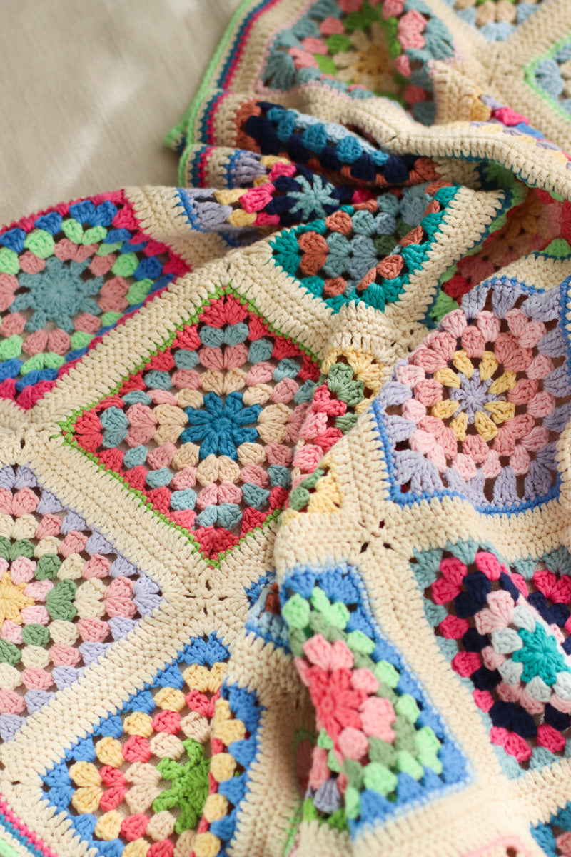 Go-To-Granny Blanket Crochet Kit