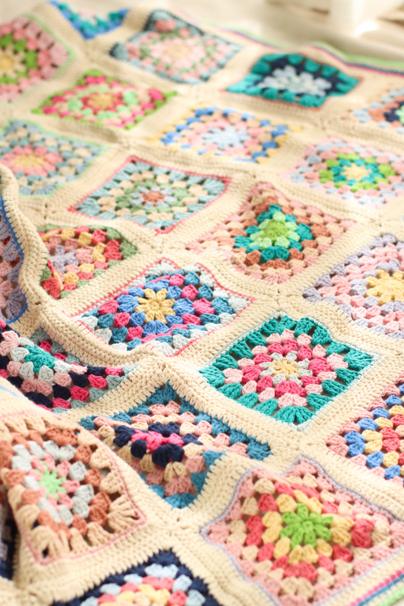 Go-To-Granny Blanket Crochet Kit