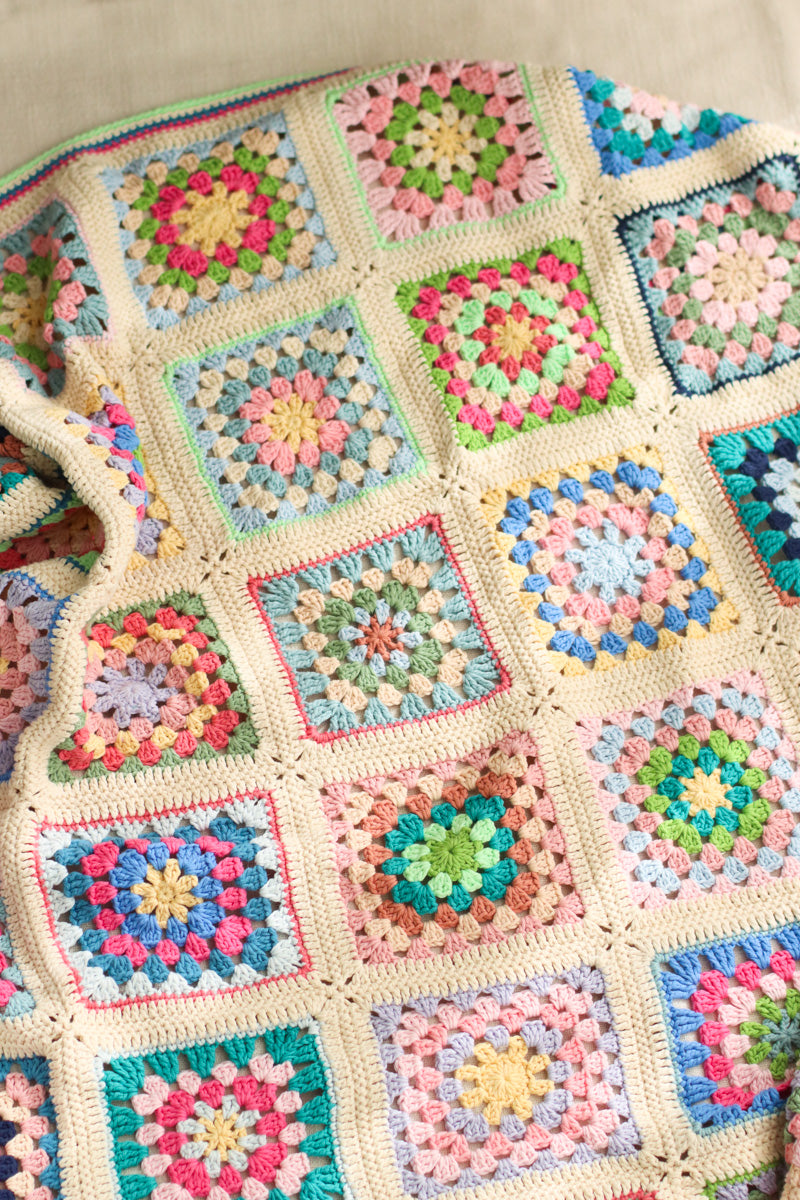 Go-To-Granny Blanket Crochet Kit