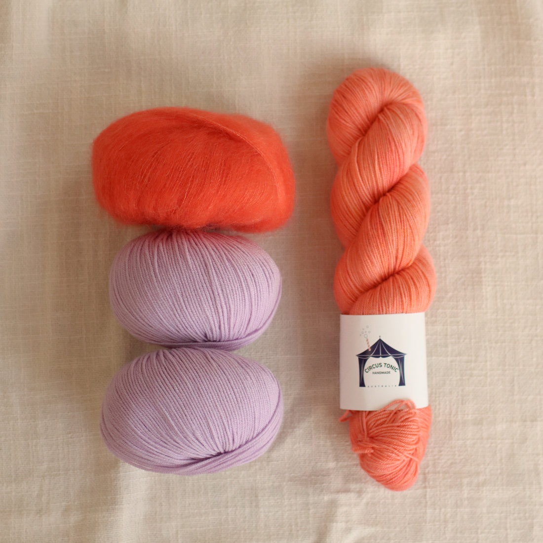 Belle Shawl by Libby Jonson | Knitting Kit