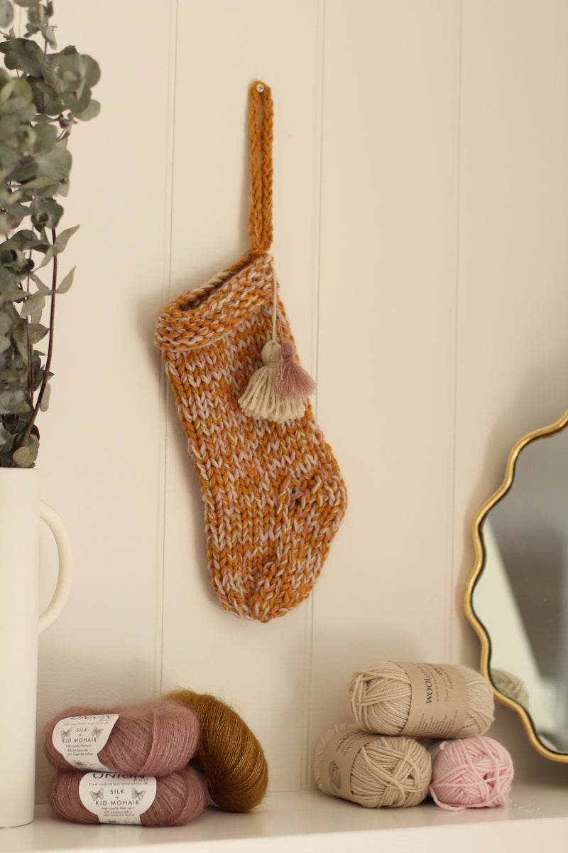 Hedgehog's Christmas Stocking | PDF Knitting Pattern