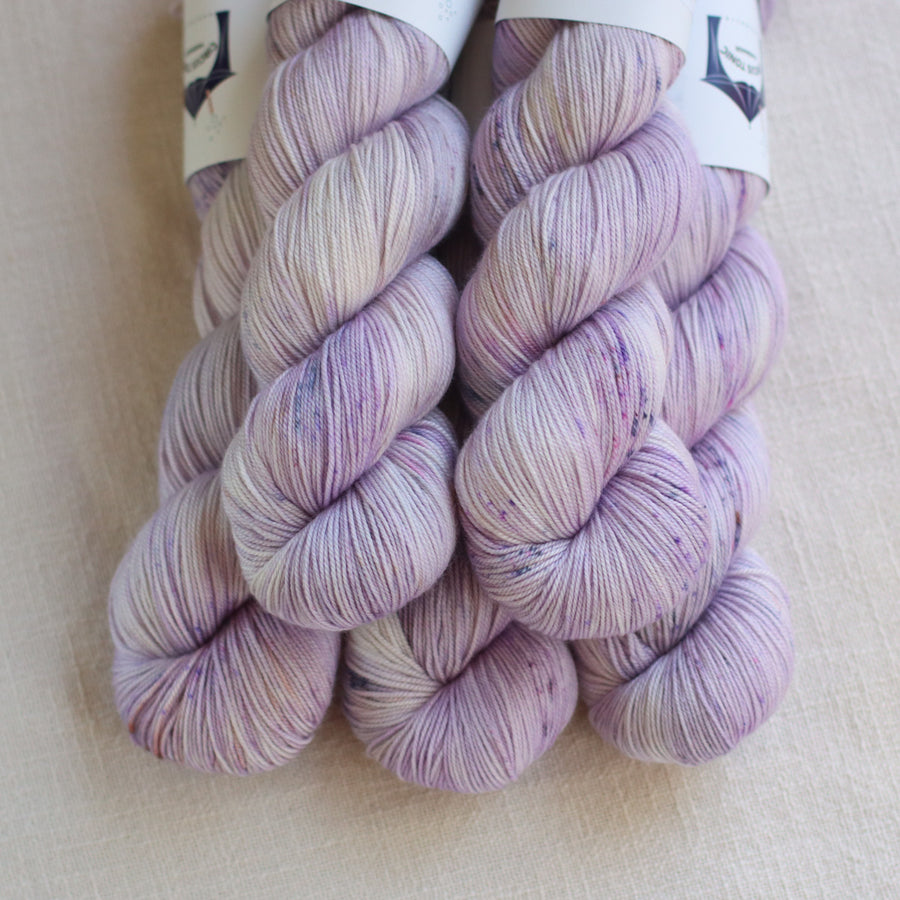 Nessa Shawl by Libby Jonson | Knitting Kit