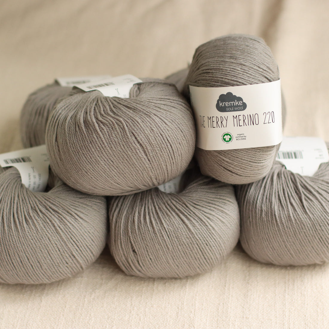 Merry Merino 220 | 4ply Fingering