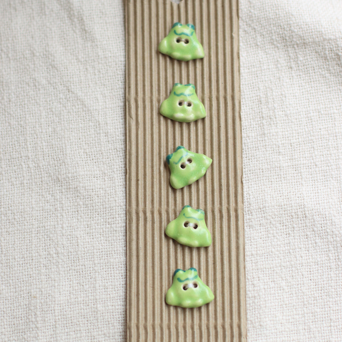 Frog Buttons