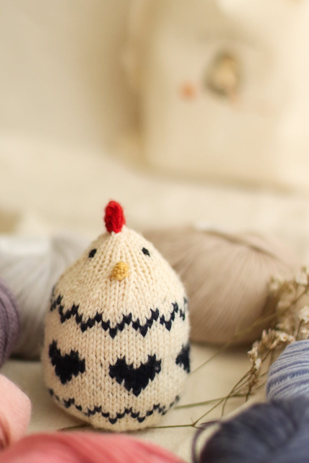 Peckish (the little hen) | PDF Knitting Pattern