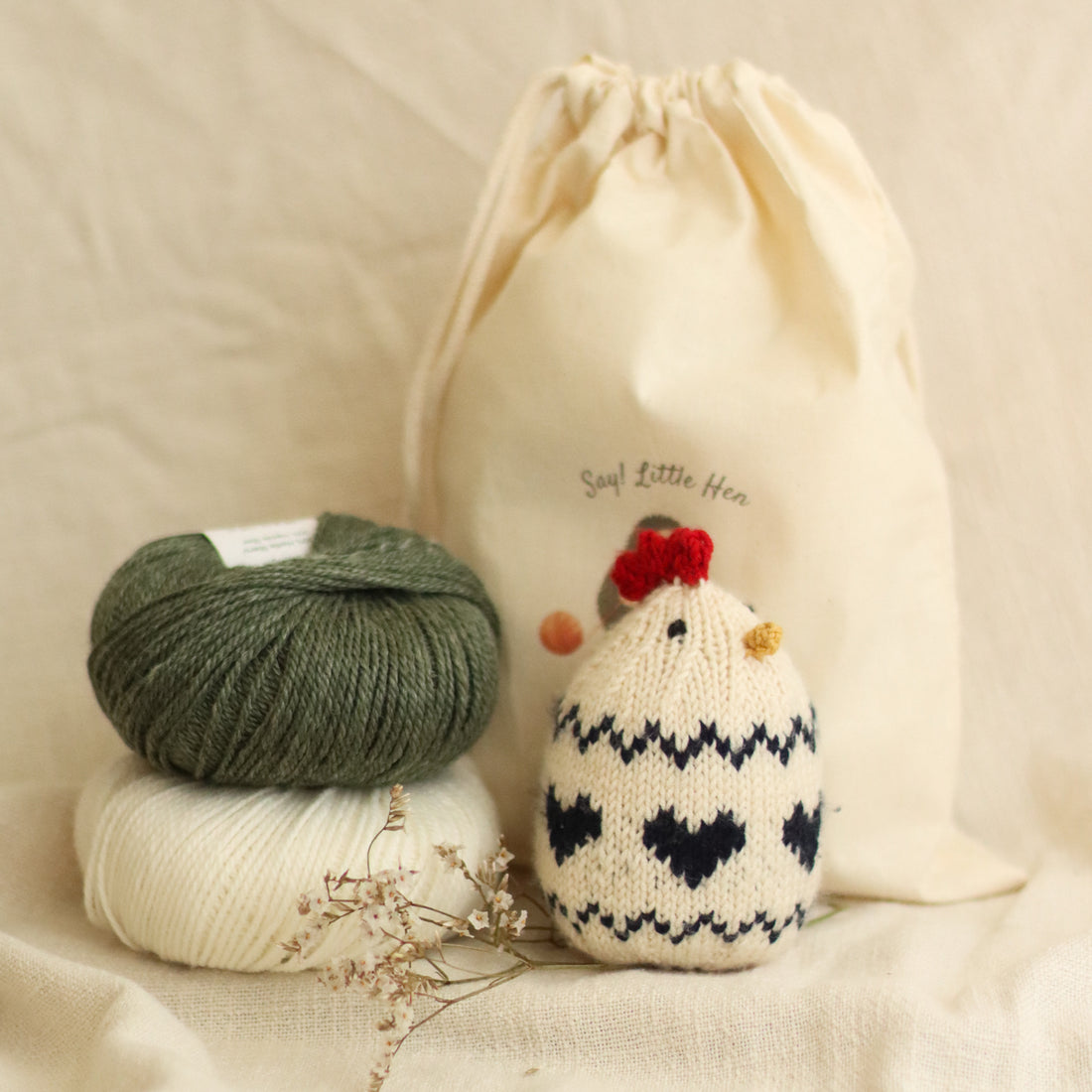 Peckish (the little hen) | Complete Knitting Kit