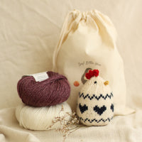 Peckish (the little hen) | Complete Knitting Kit