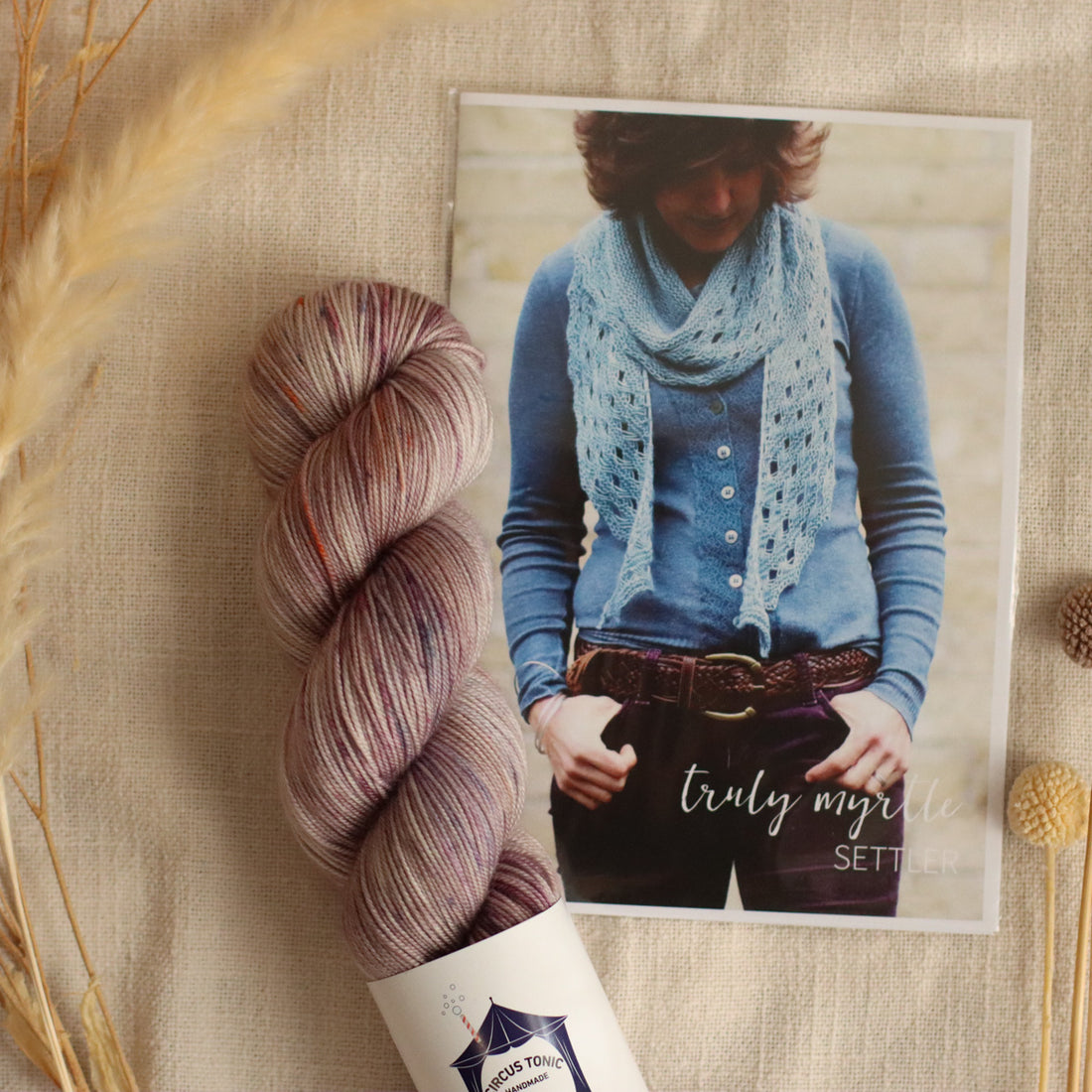 Settler Shawl by Libby Jonson | Knitting Kit