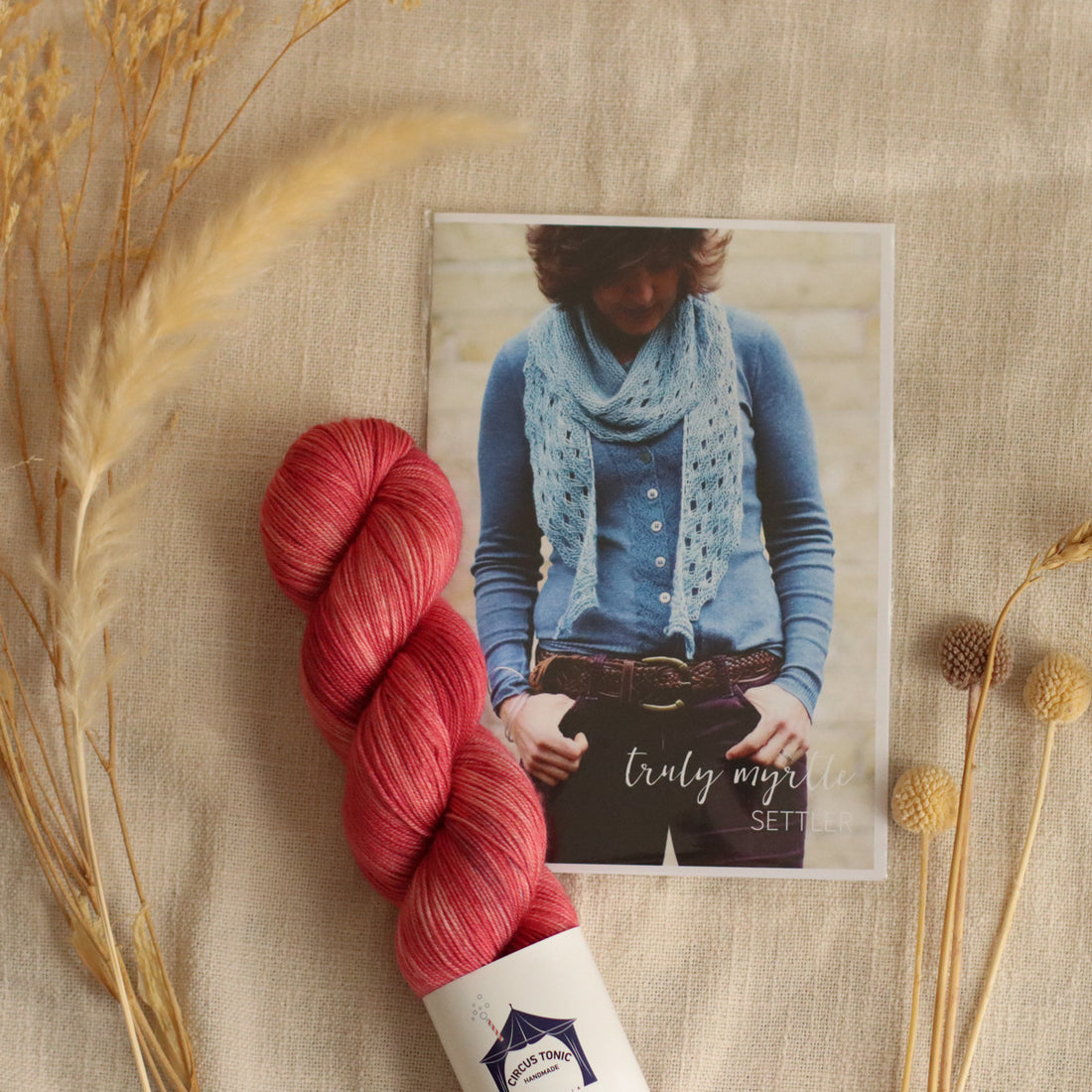 Settler Shawl by Libby Jonson | Knitting Kit
