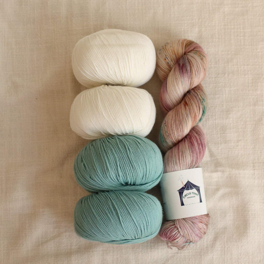 Spring Fling Shawl by Libby Jonson | Knitting Kit