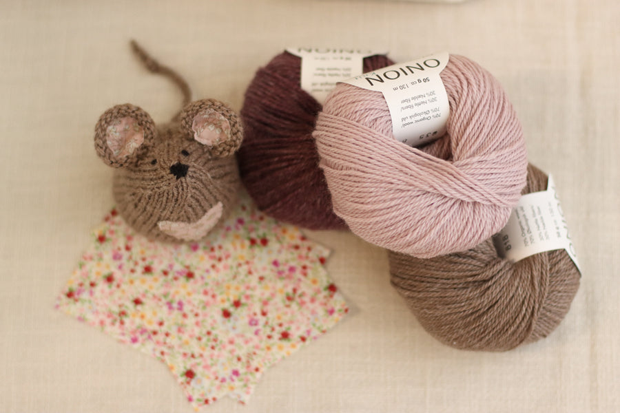 Tea Mouse Knitting Kit | Woolly