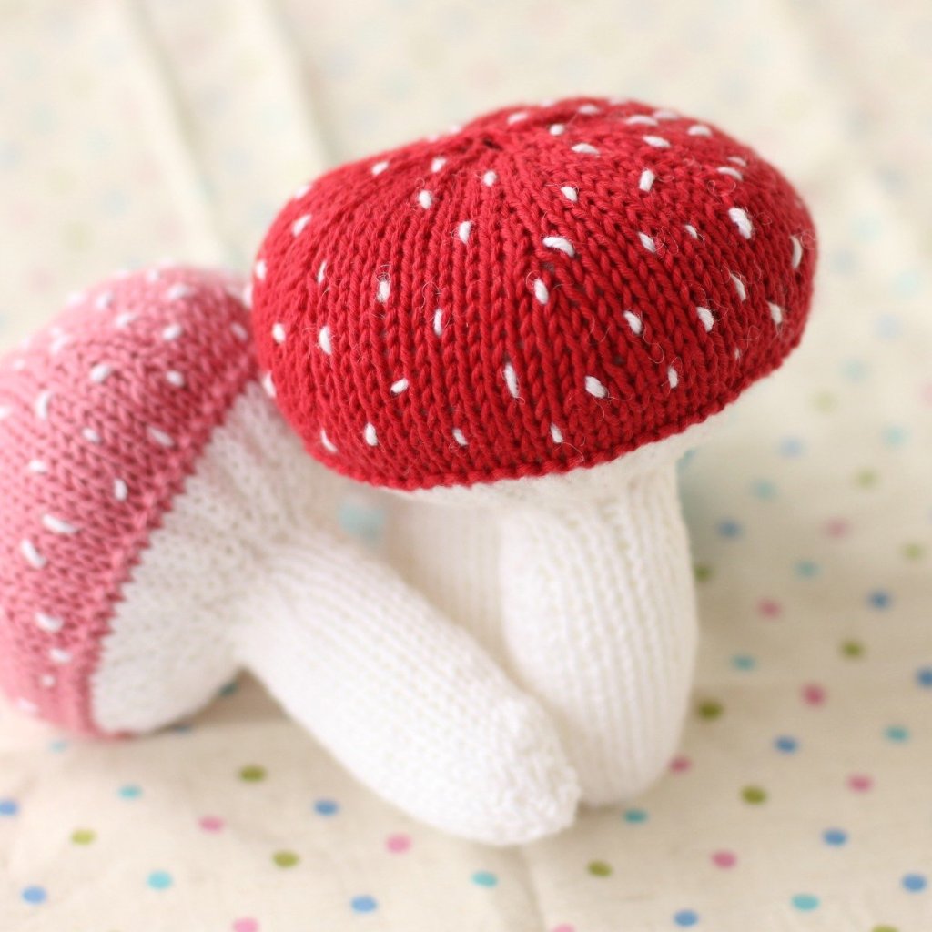 Mushroom Baby Rattle | PDF Knitting Pattern