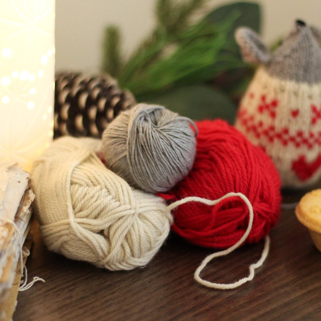 Nordic Christmas Mice | Knitting Kit