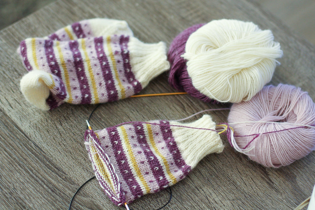 Friday Fair Isle Socks | PDF Knitting Pattern