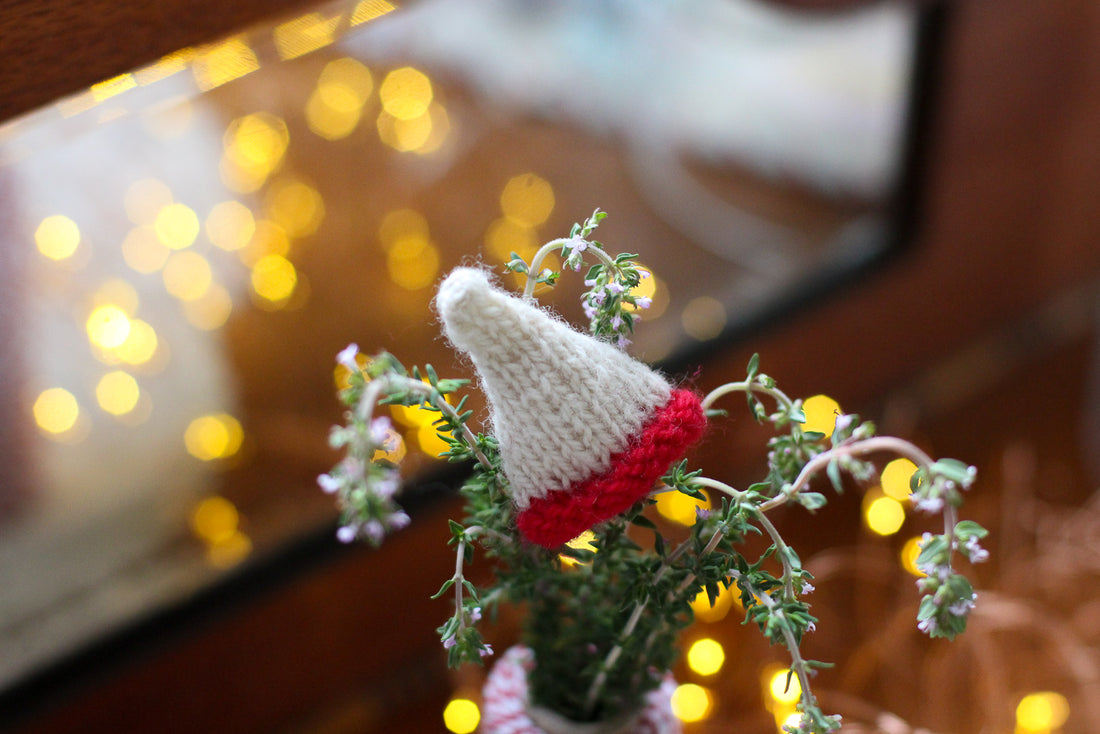 Mini Elf Hat | PDF Knitting Pattern