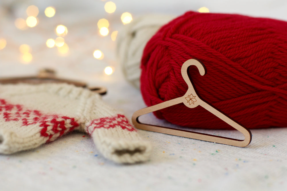 Mini Jumper (Sweater) Ornaments | Complete Knitting Kit