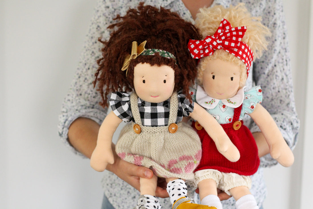 Doll's Posie Pinafore | PDF Knitting Pattern – Say! Little Hen Shop