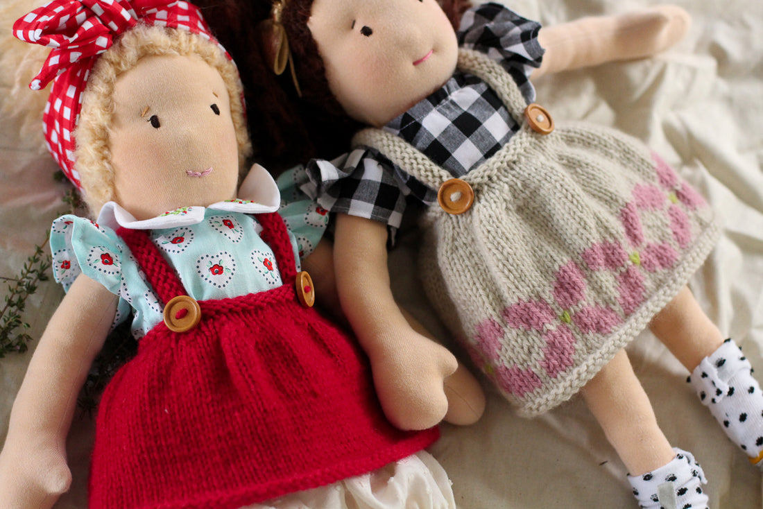 Doll's Posie Pinafore | PDF Knitting Pattern