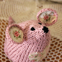 Tea Mouse Knitting Pattern - Say! Little Hen