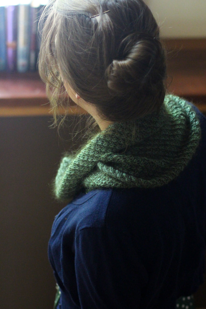 Winter Star Cowl | PDF Knitting Pattern