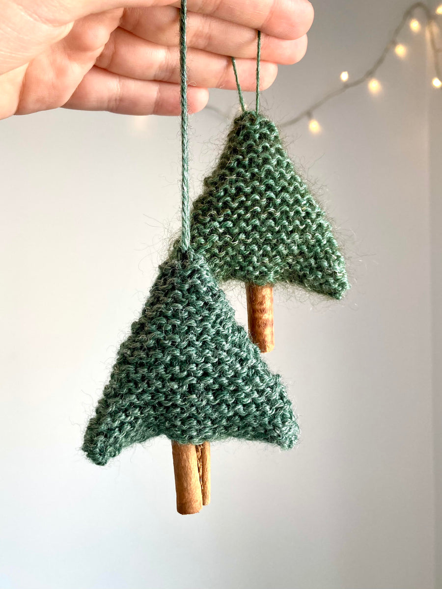 Cinnamon Christmas Tree Knitting Kit