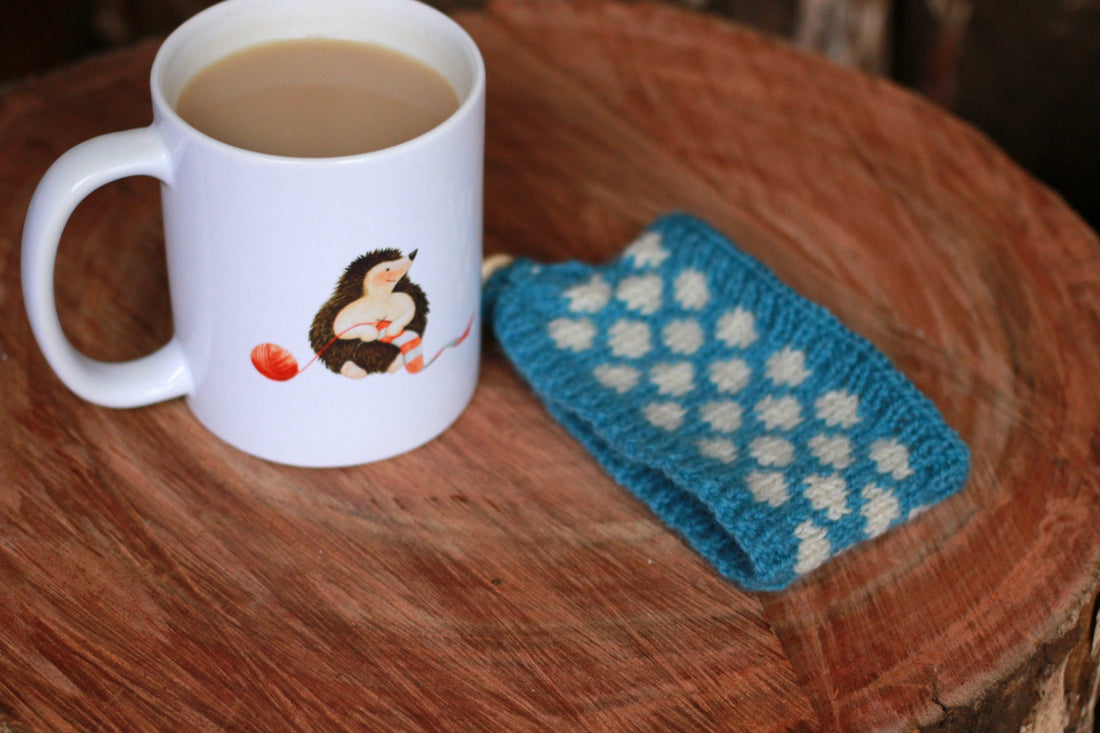 Darling Dots Mug Cosy | PDF Knitting Pattern