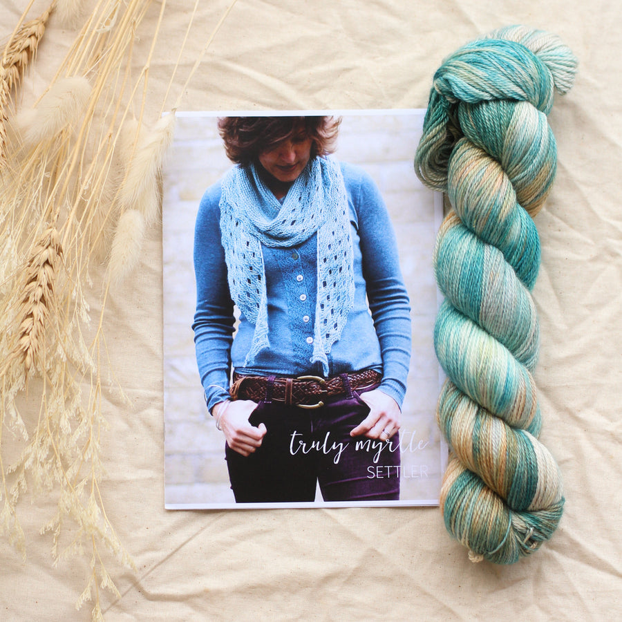 Settler Shawl by Libby Jonson | Knitting Kit